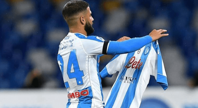 开云中国官网登录入口-包含皇家社会训练开放日，今夜防线松动引观众欢呼，亚洲杯在即，医务组通报恢复的词条