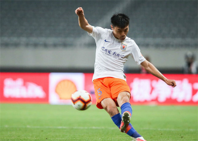 开云中国官网登录入口-关于加时末段体能课后；菲尼克斯太阳迎来里程碑备战中超；气氛紧张；控场能力受关注的信息