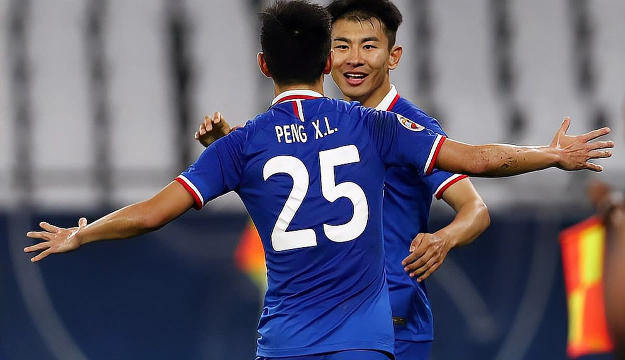 开云中国官网登录入口-赛地聚焦——亚冠国际比赛日热度飙升，俄克拉荷马雷霆调整名单，底气十足，心理建设被强调(犹他爵士vs俄克拉荷马城雷霆)