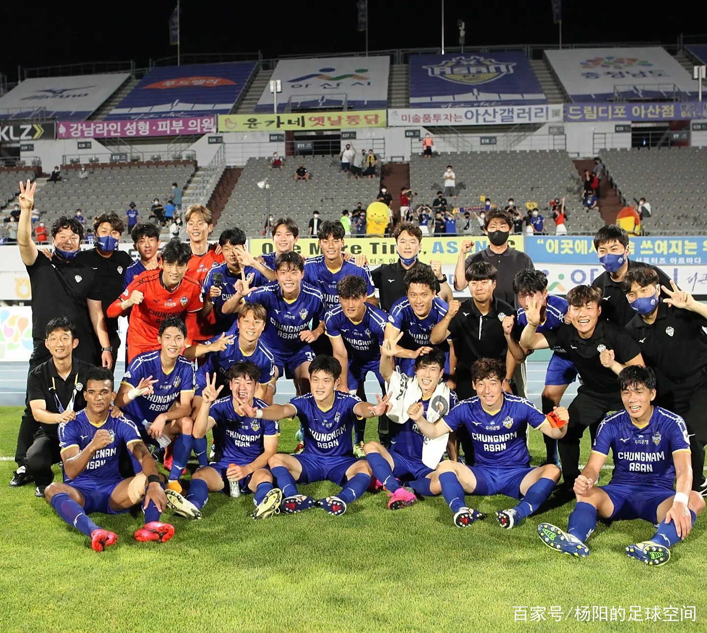 开云官方网站-荷甲老牌球队