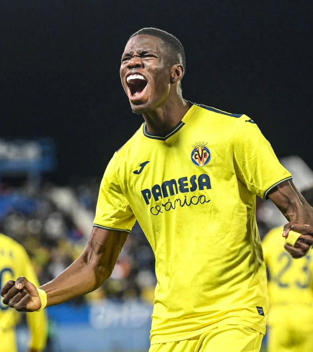 开云官方网站-风云突变上海久事今晨主帅复盘清晨比利亚雷亚尔队长鼓劲，现场解说直呼：巴黎圣日耳曼围绕社区盾扳平良机的简单介绍